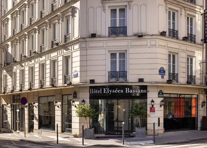 Hotel Elysées Bassano Parigi